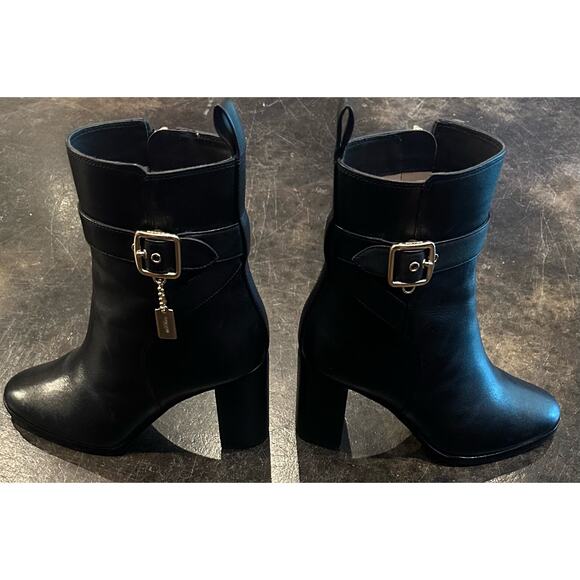 COACH Olivia Leather Bootie Size 5 Designer Boots CD157 Women's, Ladies 5B - Picture 2 of 8